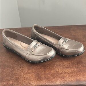 Clarks Women's Bronze Loafers